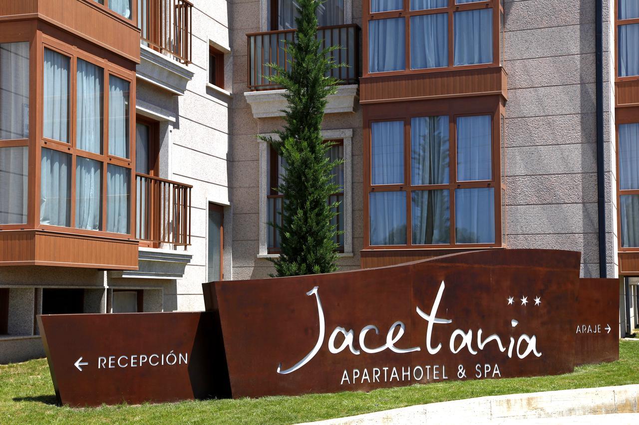 Apartahotel & Spa Jacetania Jaca Exteriör bild